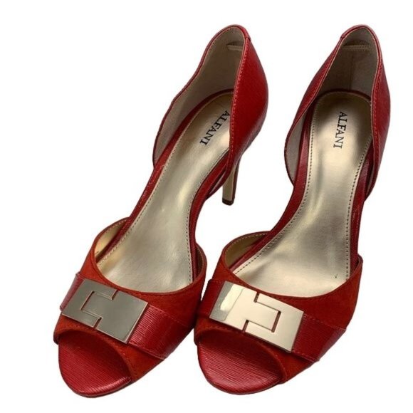 Alfani Red Heels, textured patent leather & suede, gold details. Size 7 Holiday - Picture 1 of 6
